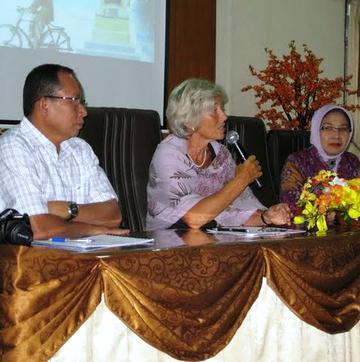 Deputy Olivia Mitchell meeting with Muslim Leaders in Jogyakarta